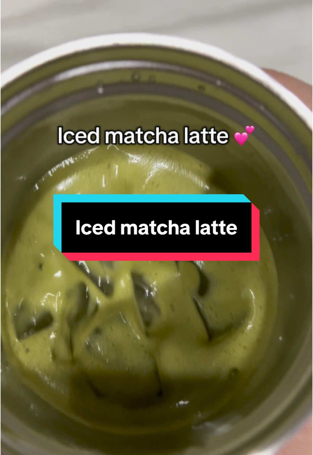 Iced matcha latte 