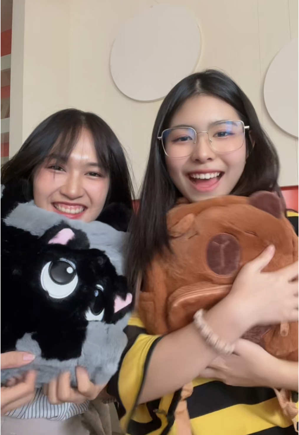ขอบคุณค้าบบบบบ @B.Y 