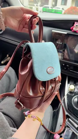 Tas sekolah yang sangat lucu😍✨ #tas #taswanita #tasransel #backpack #tassekolah #bags #fyp #payday 