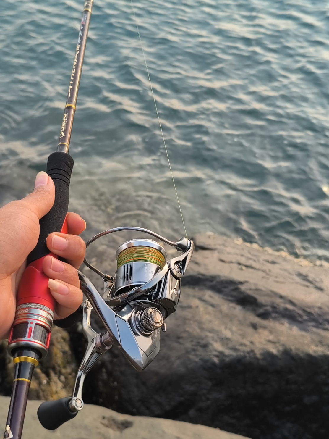 suasana yang tenang 🎣🐟#storytime #storymancing #mancinglaut #daido #mancingliar #spotmancing 