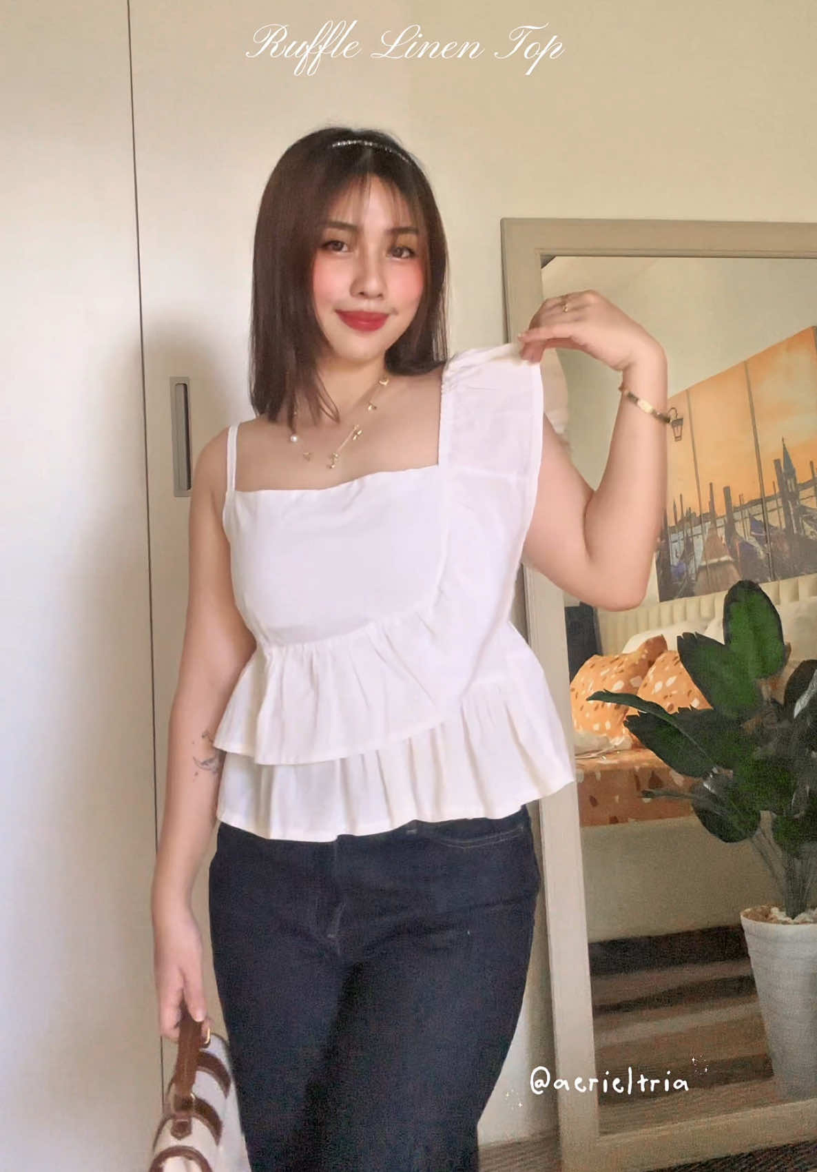 ruffle linen top🤍 #linentop #blouseforwomen #topsforwomen #outfitideas 