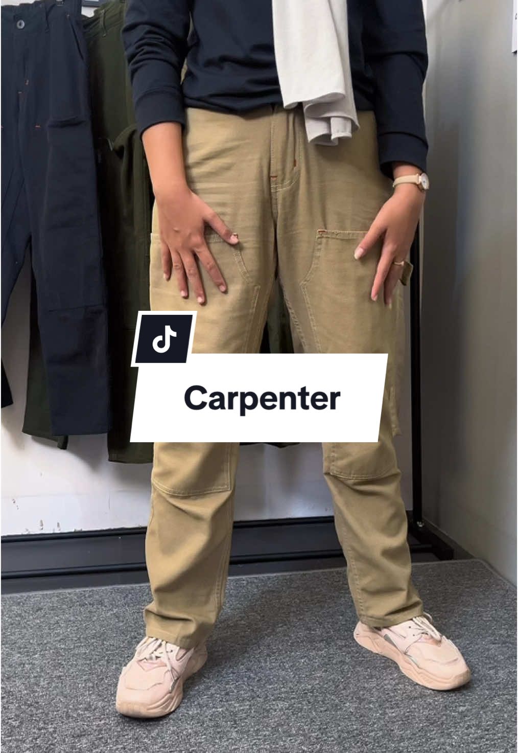 Waduhh cocok juga dong di pake sama cewek🤩🛒 #equine #equinestore #flashsale #cewek #carpenterpants #OOTD #outfitinspo 