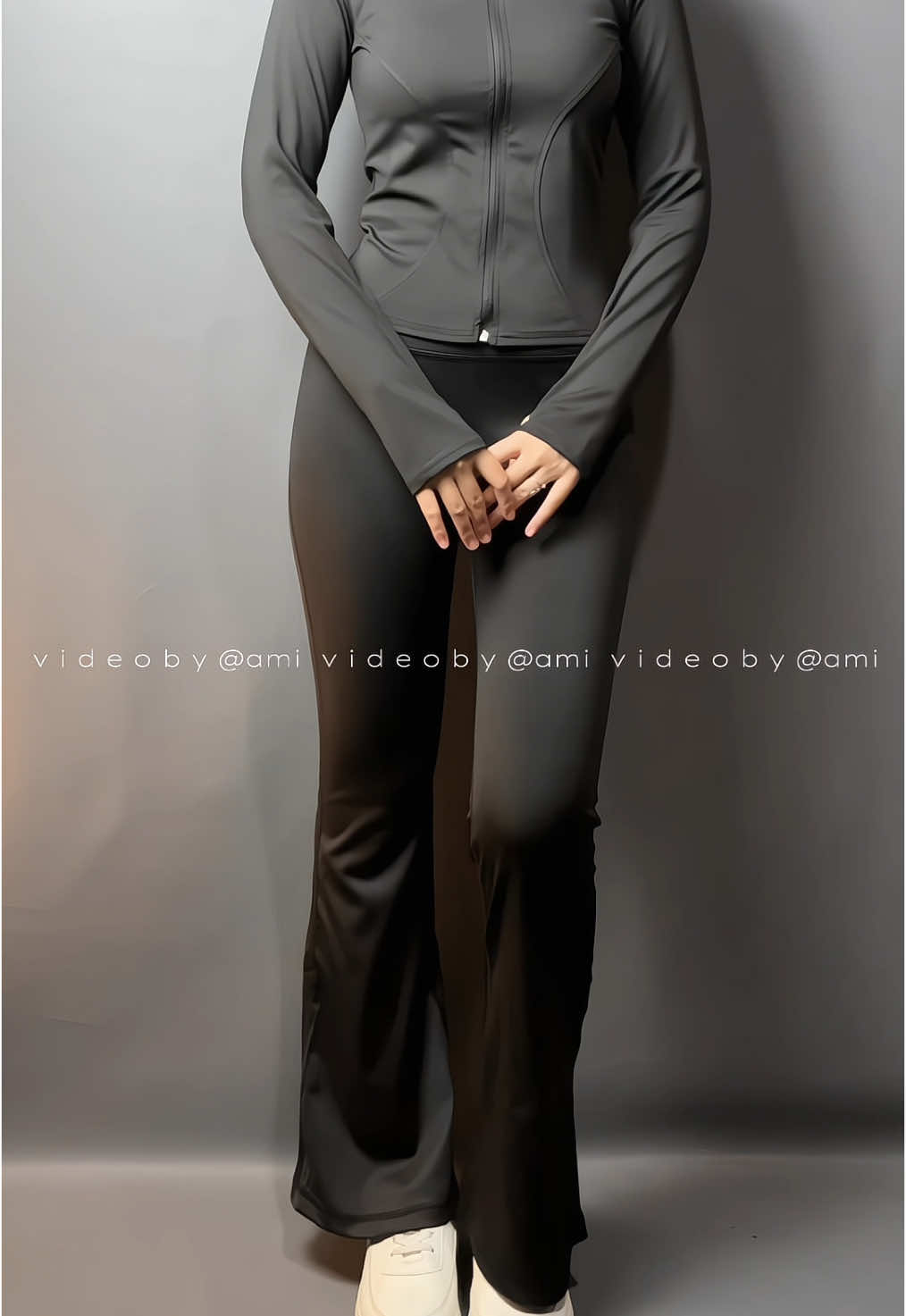 Jangan lupa olahraga guys #fyp #fypシ #foryou #xybca #outfitideas #outfitolahraga #jaketolahragawanita #jaketolahraga 