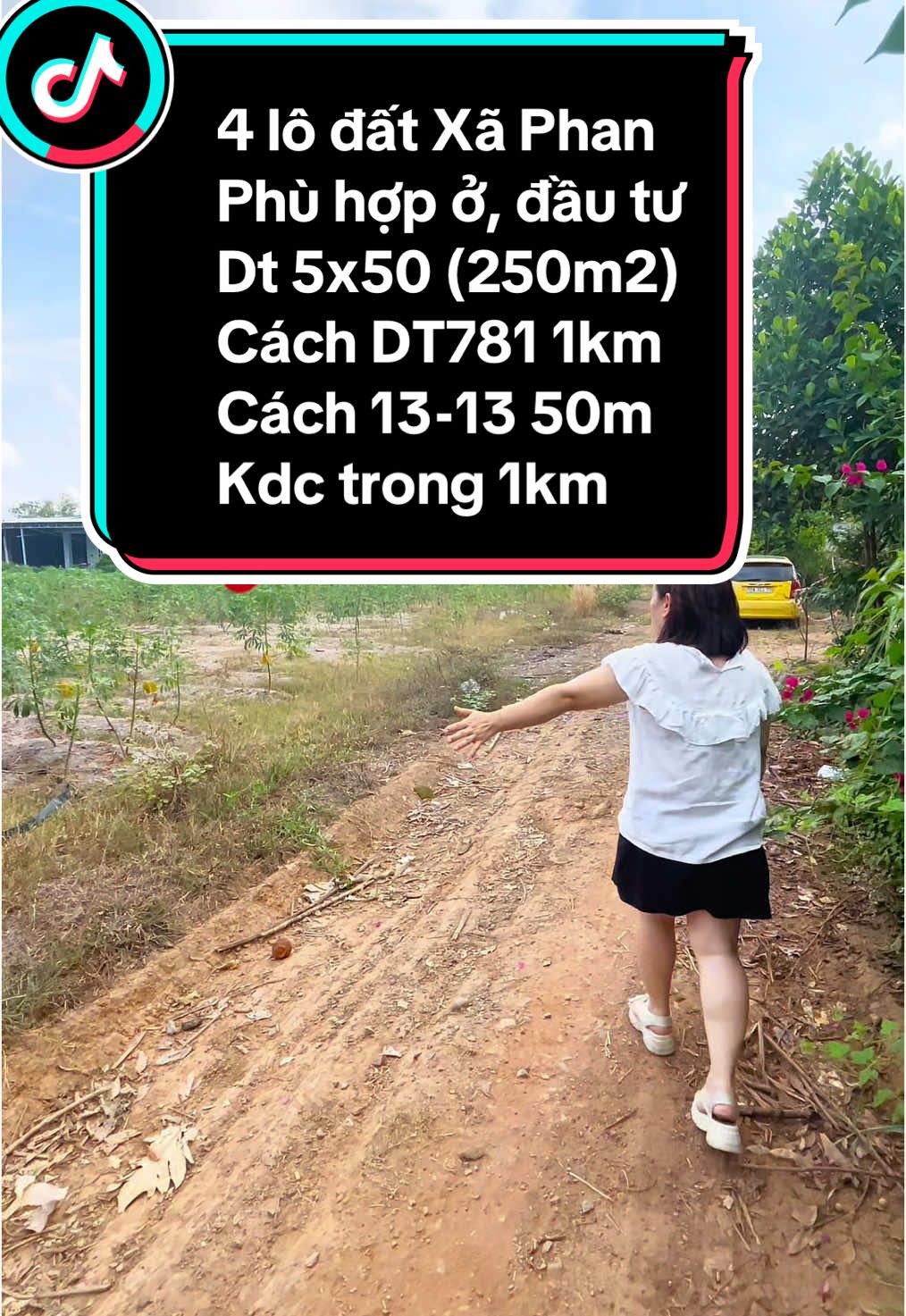 💥 ĐẤT NỀN GIÁ TỐT – GẦN ĐƯỜNG NHỰA 13-13, XÃ PHAN 💥 👉 Cách KCN Chà Là chỉ 10km 👉 Cách trục chính DT781 chỉ 1km 🎉  Chỉ cách mặt tiền 13-13 đúng 50m, giá chỉ 320 triệu/lô thôi! ✅ Diện tích: 5 x 50m, có sẵn 50m² thổ cư ✅ Lưng tựa Núi Bà  ✅ Khu dân cư đông đúc, bán kính 1km đầy đủ trường học, ủy ban, tiện ích ✅ Đặt cọc chỉ 10 triệu, 60 ngày công chứng 📌 Em có đúng 4 lô – giá cực kỳ tốt cho vị trí đẹp như vầy! 📲 Anh chị quan tâm inbox ngay hoặc để lại bình luận dưới bài viết này để em hỗ trợ chi tiết nhé! Nhanh tay kẻo hết ạ! #batdongsantayninh #bdsnuibatayninh #g1bdsnuibatayninh #f1thucchien #nuibadentayninh #xuhuong 