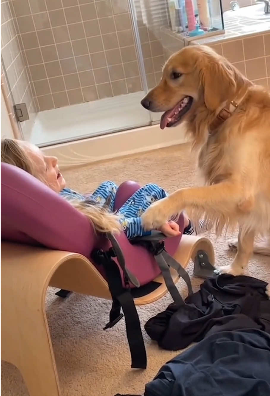 Dog will always be with children ❤️#dog #baby #Love #lovestory #bestfriend #pets #dogsoftiktok #dogtiktok #foryou #usa🇺🇸 
