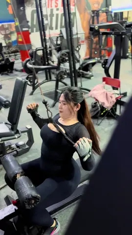 💪🏻🔥 #gym #GymTok #gymmotivation #gymrat #GymLife #fy #fypage #fyppppppppppppppppppppppp #fypシ゚viral🖤tiktok #fyppp #babyferasti #akunbaru #trend #viralvideo 