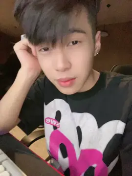 thế giới em k còn anh e vẫn cười#xh #abcxyz #viral 