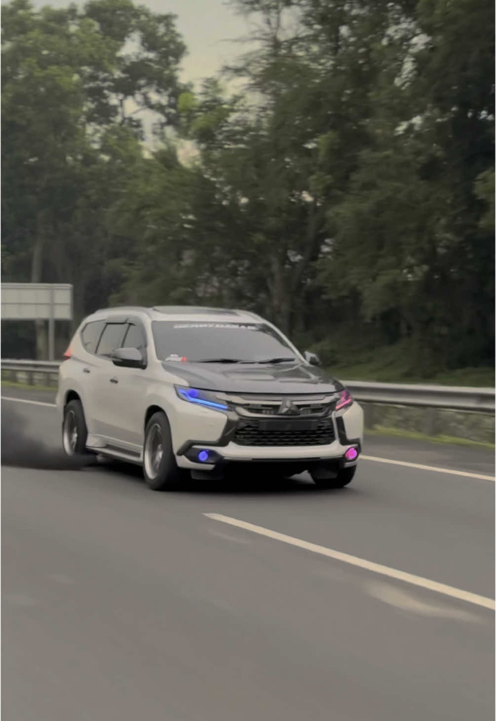 Candanya bikin jatuh hati, sayang cuma bercanda😏 #gerrydakar 