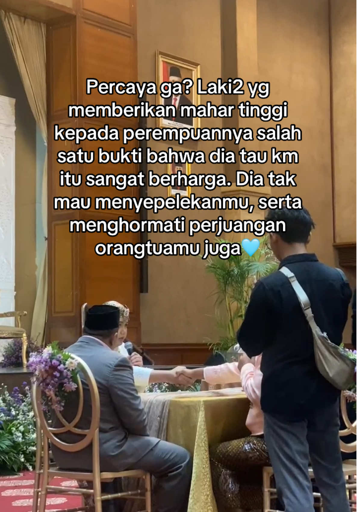 Ini tips buat kalian yg mau balas dendam ke mantan,buktiin ke dia km dapet yg lebih baik yg gabisa dia saingi seumur hidup wkwkwkw