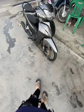 Xg heo 81 với đĩa 220mm giá như nào vậy ae??#waves #wave04556 #wave125i_ไฟเลี้ยวบังลม 