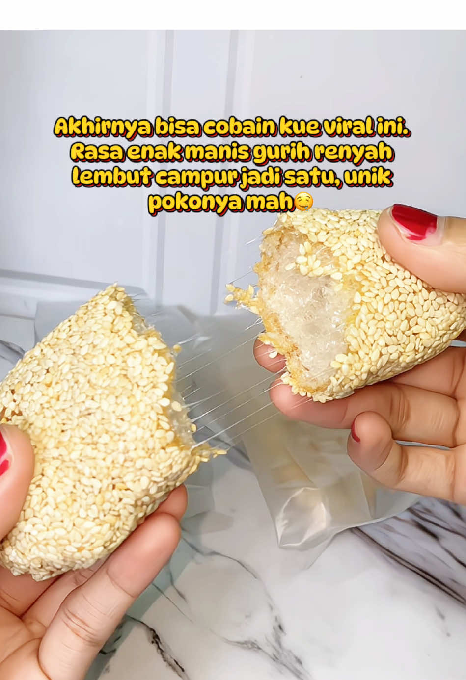 Ternyata seenak itu. Semua suka heheh unik tapi enak cocok bgt nih buat cemilan keluarga. Cobain ya produk ada dikeranjang kuning🥰 #kuebolawijen #bolawijen #bolawijen500g #bolawijenviral #kuewijen #kuemancowijen #bolawijenrenyah #bolawijenenakbanget #kuewijenviral 