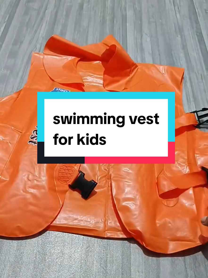 inflatable swimming vest for kids 😁 #inflatablevest #swimmingvest #swimmingvestforkids #vest #lifevest #kids #fypage  #fypage 