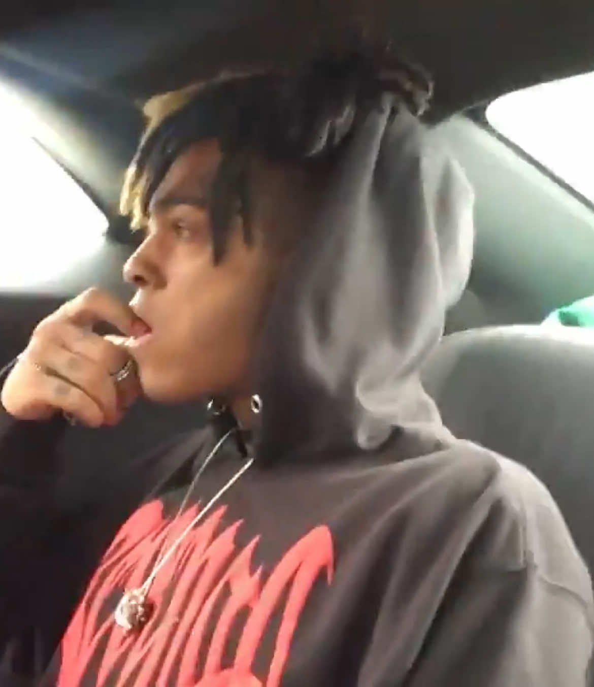 xxxtentacion and indya marie listening to lil uzi vert #xxxtentacion #foryoupage #jahsehonfroy #fyp #sklglobes 