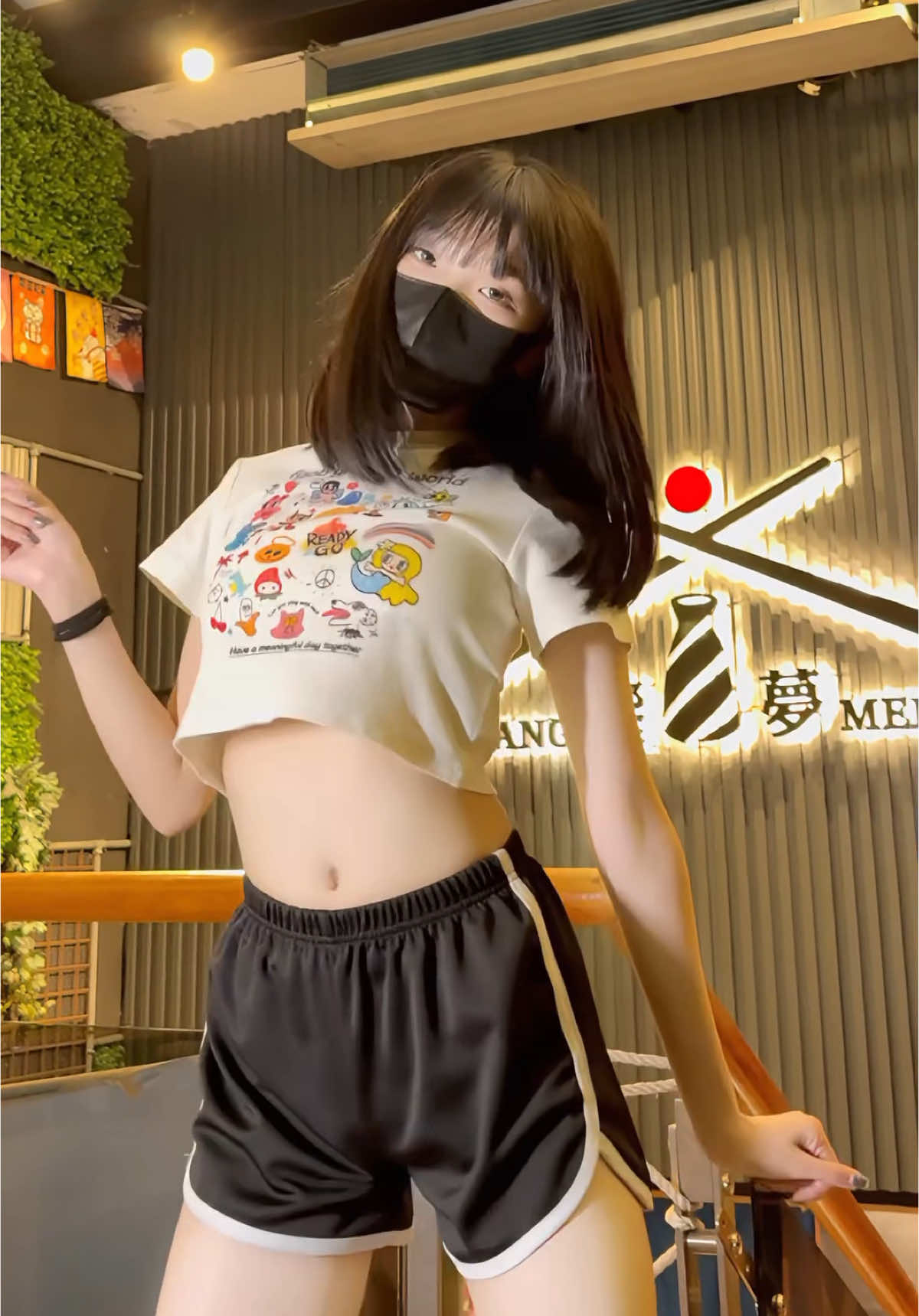 不選我就撞你🤪#欸33 #饗夢居酒屋 