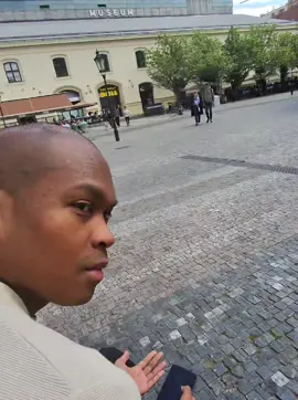 Podívejte se až do konce 🌚 #Praha  #Vtip  #funnymemes 