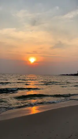 សុំត្រឹមធ្វើជាមនុស្សម្នាក់ដែលស្រលាញ់អ្នក...