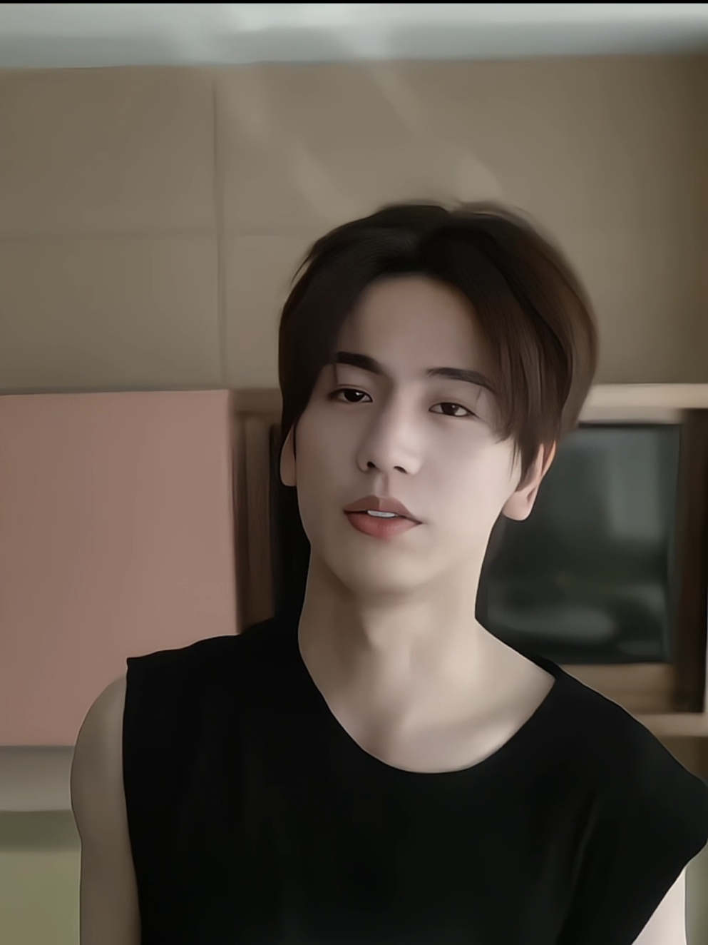 gege china ganteng nya 1000x lipattt asal kau tauuu😋😋#zhanglinghe张凌赫 #zhanglinghe #thebestthing #actorchinese #CapCut #dracin #cdrama #fypシ #4upage 
