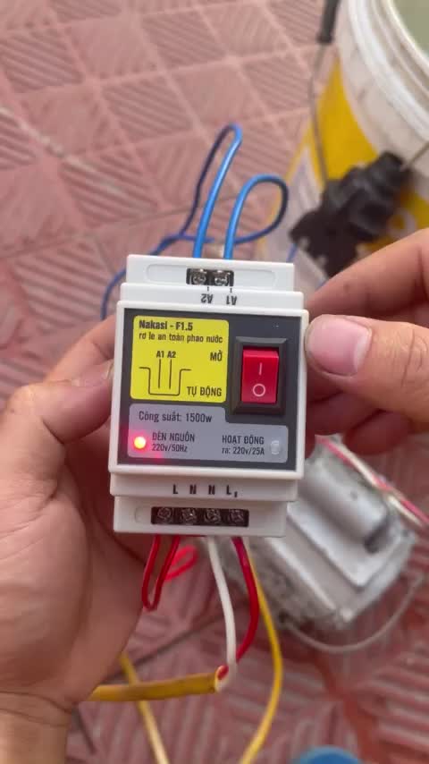 Rơ le an toàn phao nước 12VChống giật phao điện máy bơm nướcChống tràn chống cạn bể nước, téc nướcĐiện ra phao 12V cực kỳ an toàn#roleantoan#roleantoan12v#roleantoanphaodien