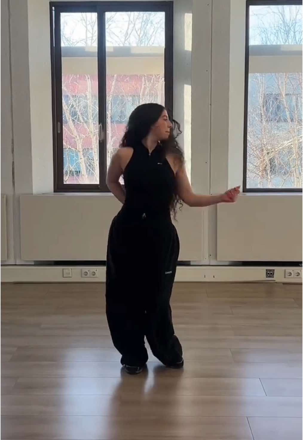 “I took a dip in His water that’s a glow up”💦😇💙 Dc: christelijkedansschoolpraise  Song: Matthew 5 - Terrian  #christiandancer #christiandance #christiantiktok #dancetok #danceclass #christian #dansles #christelijkedansschoolpraise #dancer 