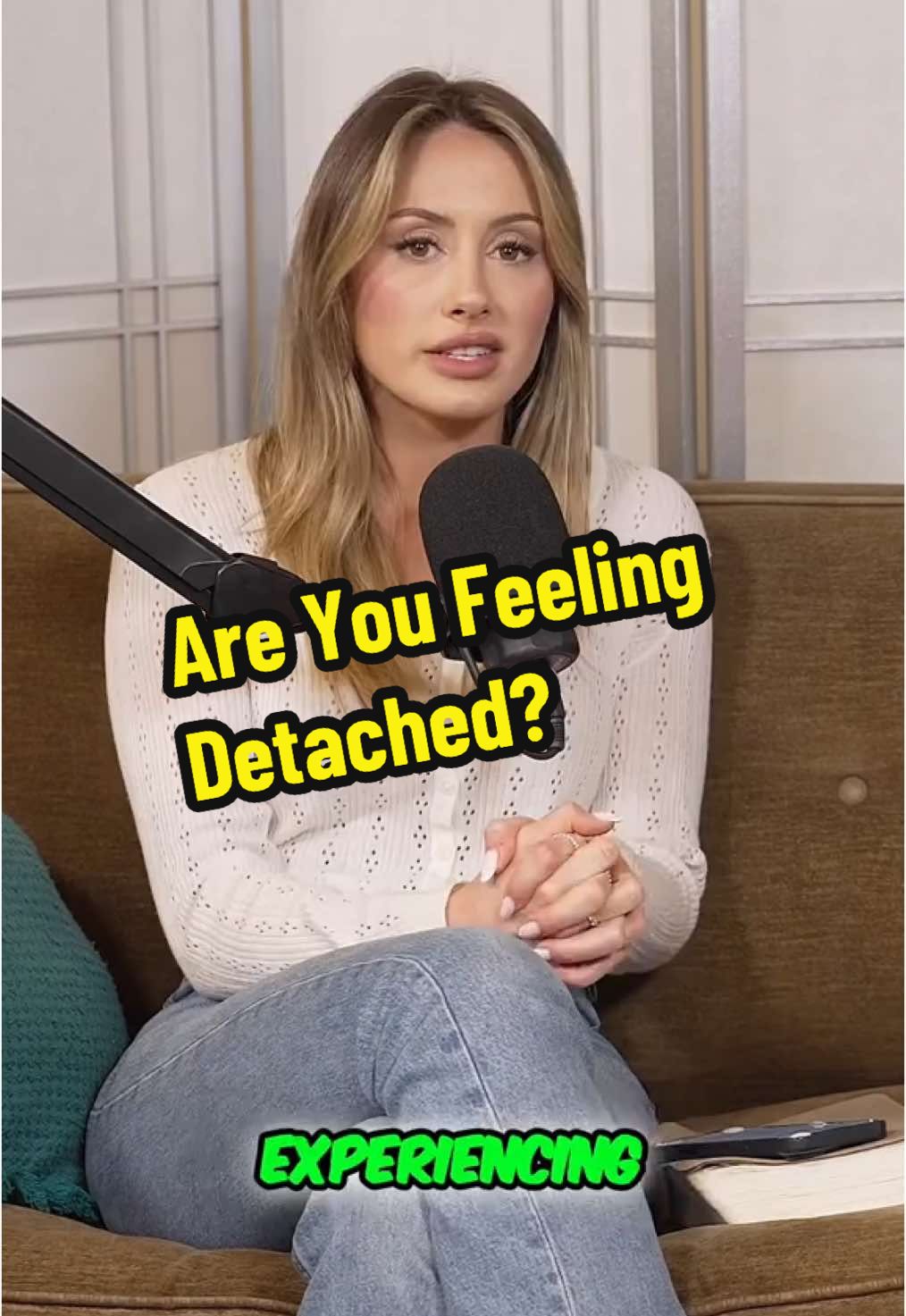 Are You Feeling Detached? 🫂 #Derealization #Depersonalization #Anxiety #MentalHealth #Dissociation #MentalWellness #SelfCare #CopingSkills #EmotionalHealth #Wellbeing