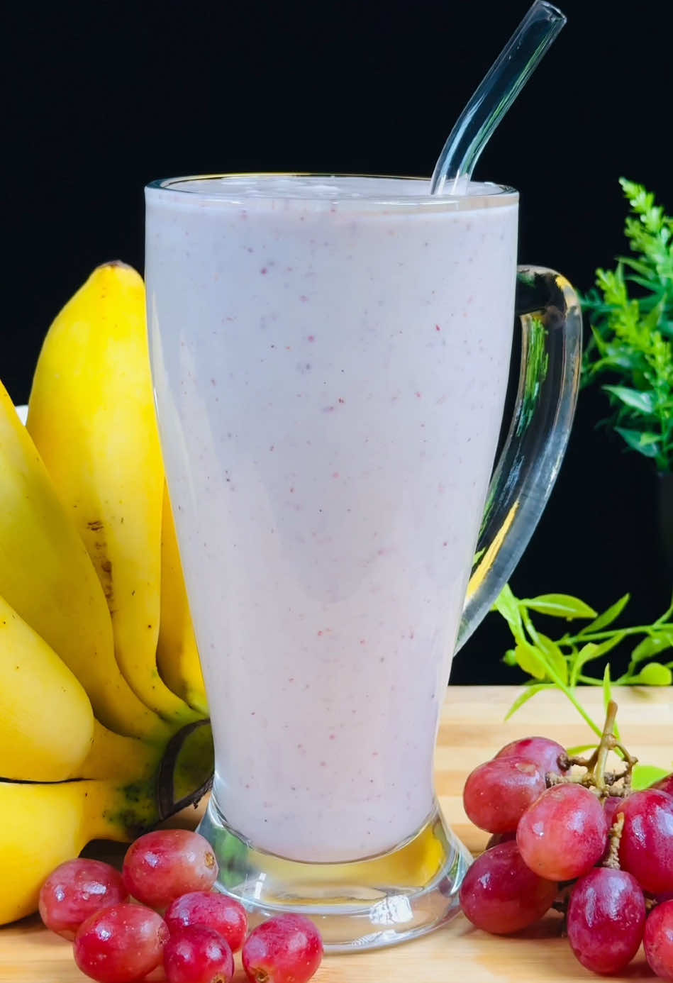 Grapes Banana Smoothie #asmr #cooking #viral #fyp #trending #smoothie 