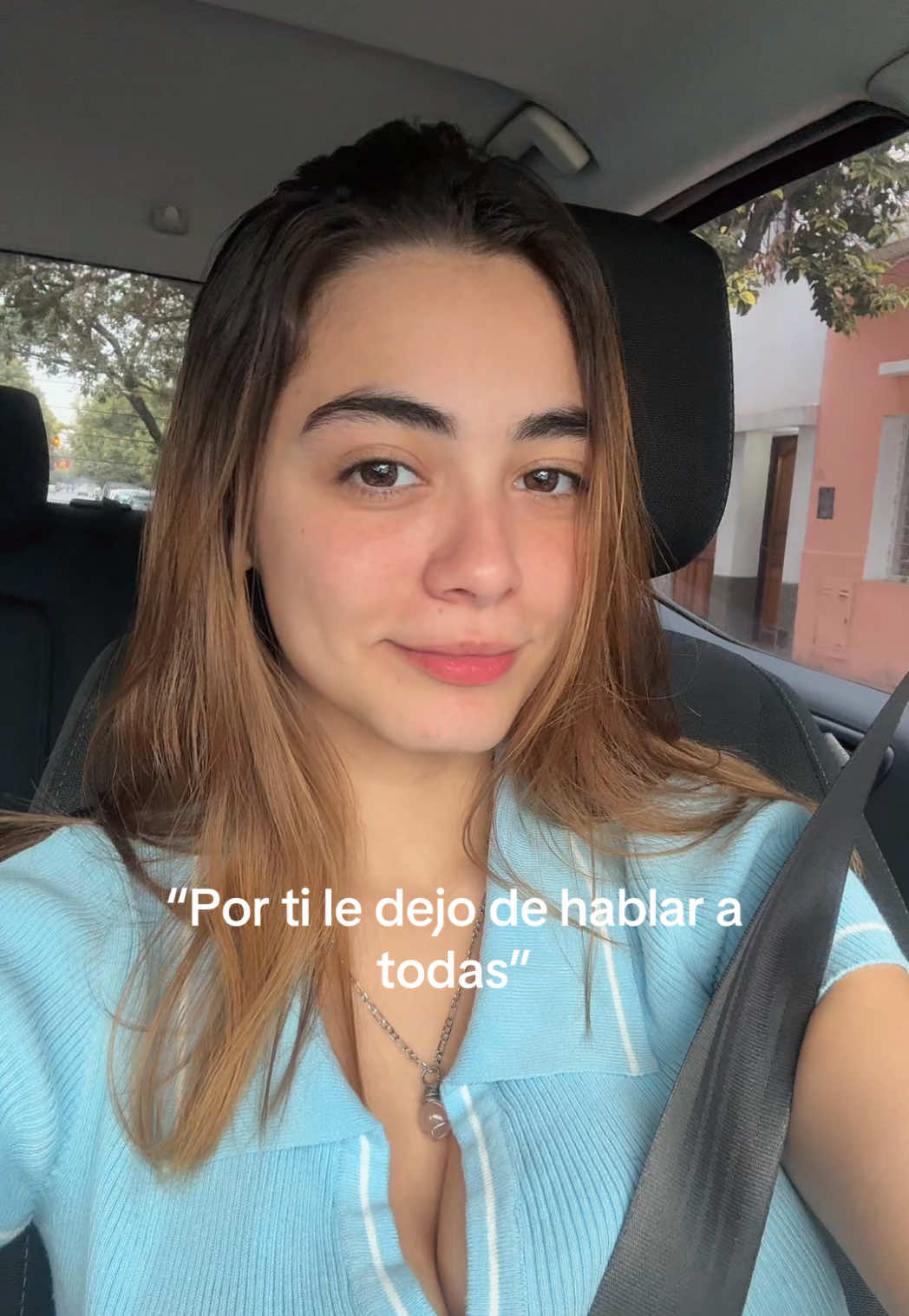 con los ojos cerrados🙈