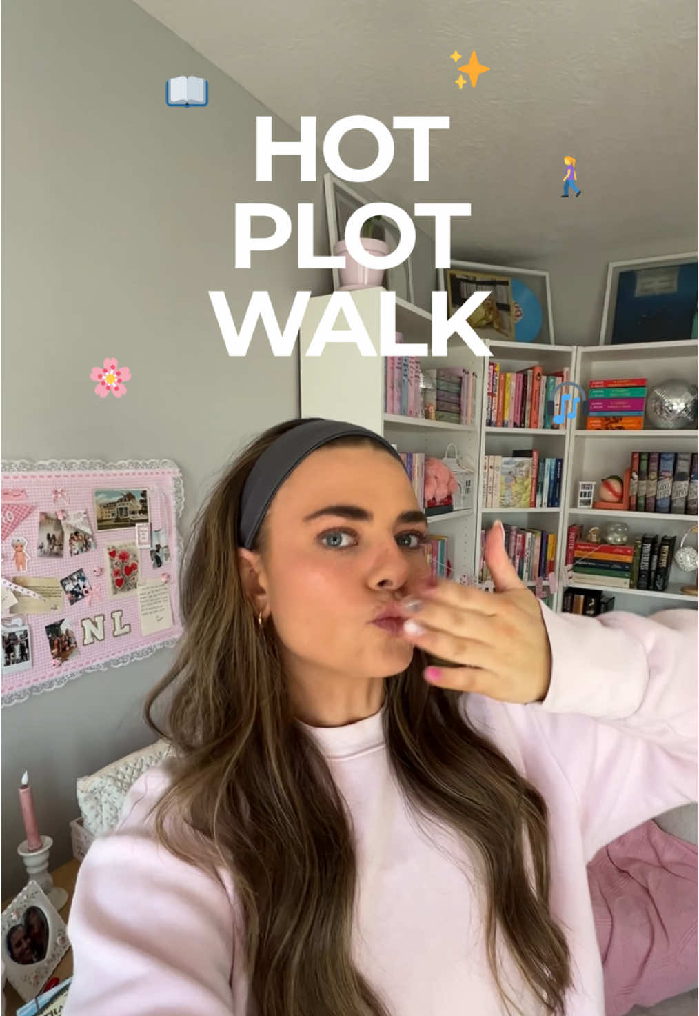 let's do a little ~hot plot walk~ inspo from @Ashlynn 💗 #book #BookTok #walking #audiobook #10000steps 