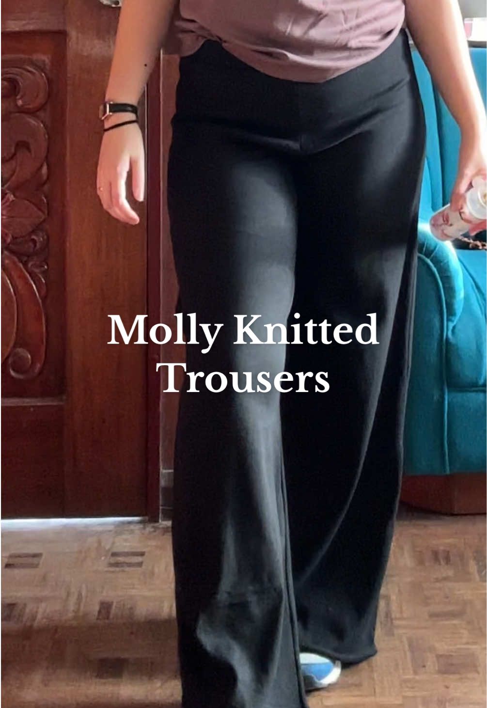 Molly Knitted Trouser pants from Queencmclothing! #queencmclothing #knittedpants #knittedwidelegpants #knittedtrousers #widelegpants #widelegpantsoutfit #trouserpants 