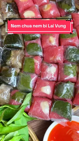 Có ai mê món nem chua nem bì như tui không? Buồn miệng ăn một cái thôi là tỉnh người liền #nhunguyen28 #review #food #ancungtiktok #anvat #nemchua #nembi #nemchualaivung #nembilaivung #dacsanmientay #nemchuanembilaivung 