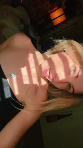 mornin! #coolfunnyawesomegirl #yayaya 