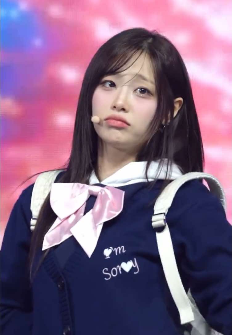 #chuu #츄 #onlycryintherain #loona #fancam 