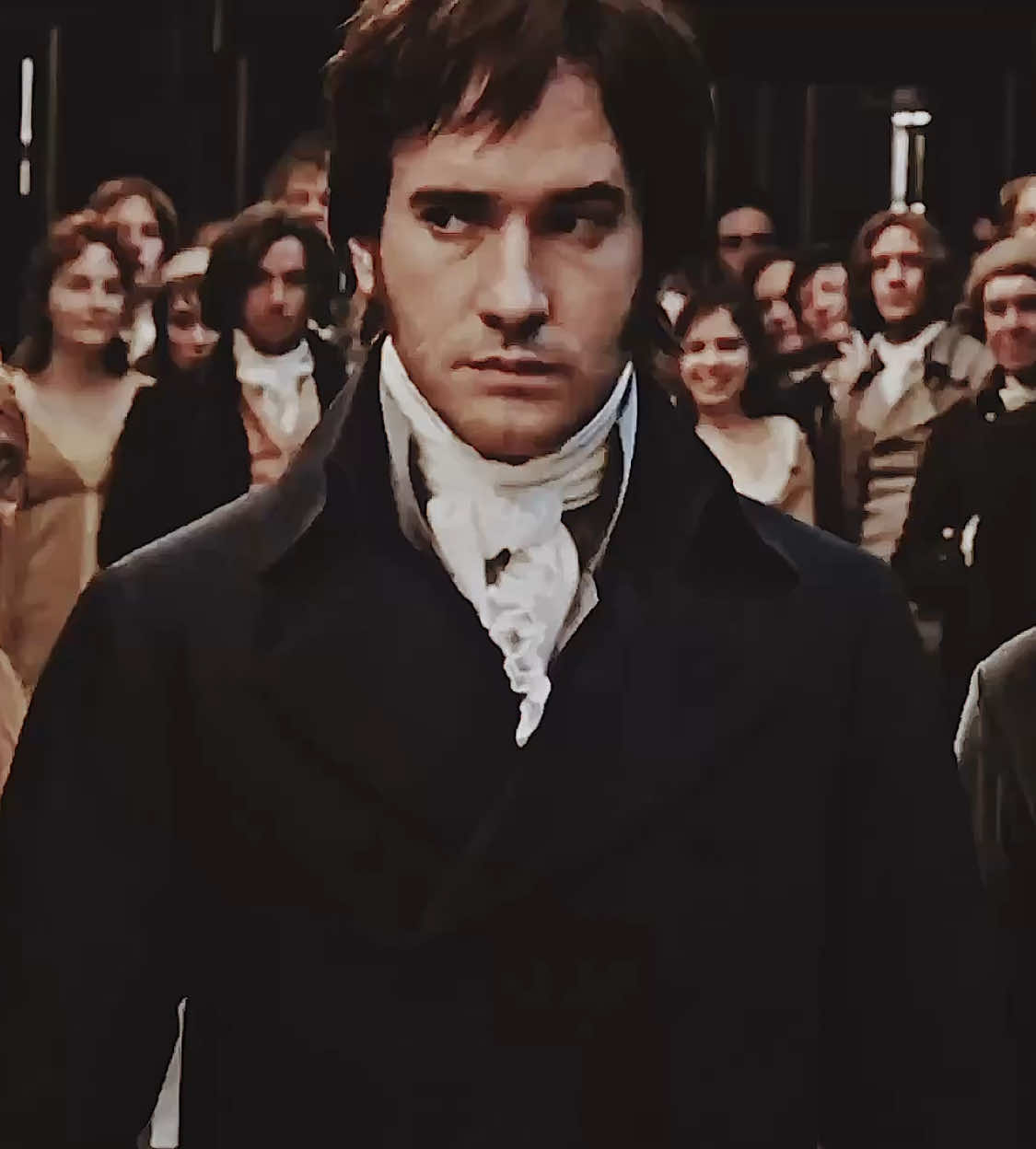 i frickin love this movie | #prideandprejudice #c4mkr #mrdarcy #elizabeth #vs #foryou #edit #tiktok #prideandprejudiceedit  #goldenbrown | credits : scp : @edits i suppose  cc : elsiezvidz