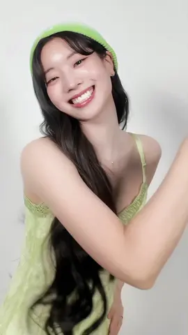 — 💚 ✦ ࣪  #DAHYUN 【 ⌗Ⲋꫀ ρꫀgᥲɾ ᥴꪮꪑꫀᥒtꫀ 