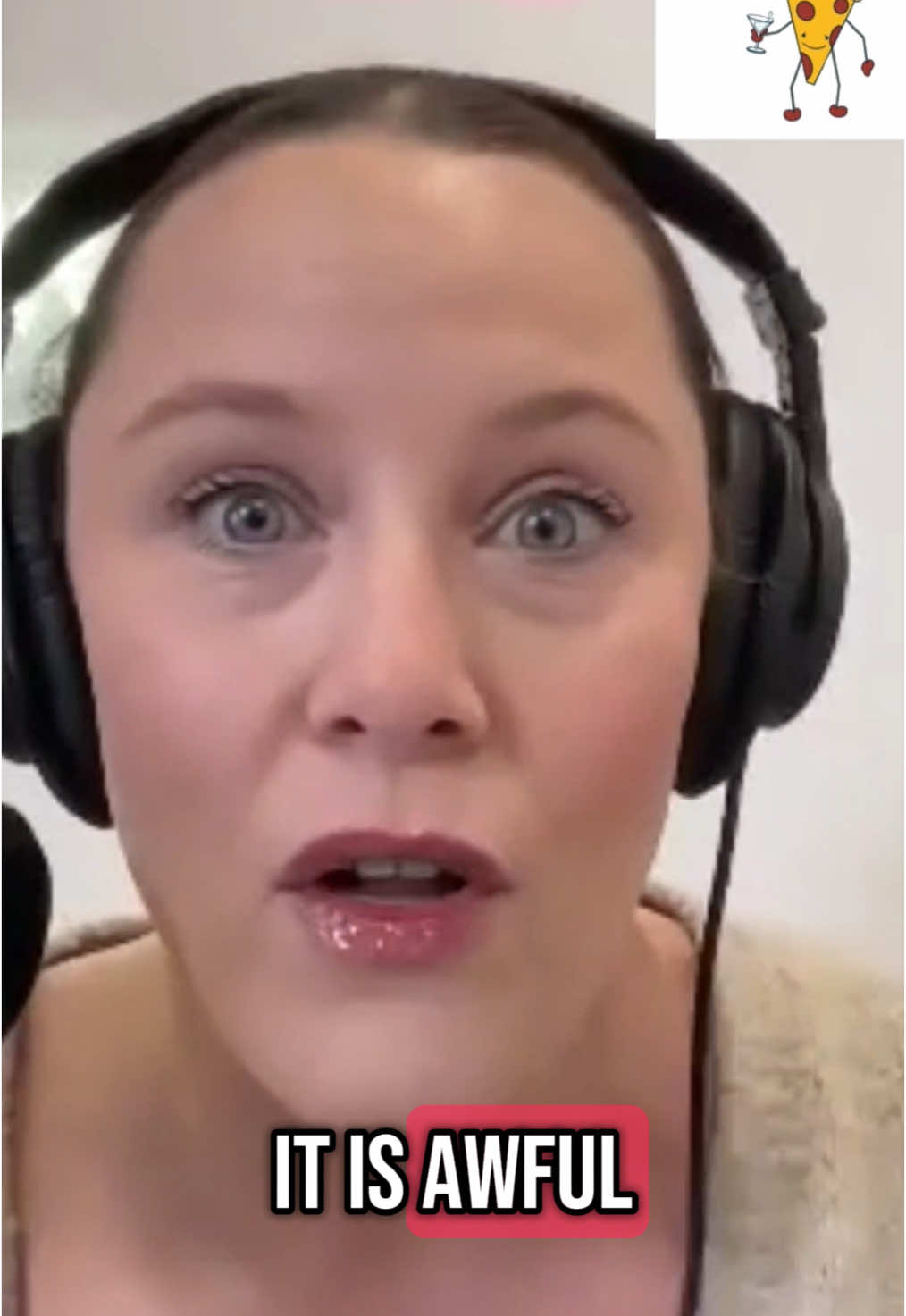 S.E. Cupp expresses her dislike of Rhode Island’s “pizza strips” despite her husband’s love for the local delicacy. Download the full episode! @S.E Cupp @Arthur Bovino @Alfred Schulz125 @CNN @iHeartRadio @New York Daily News #pizza #secupp #rhodeisland #pizzastrips 