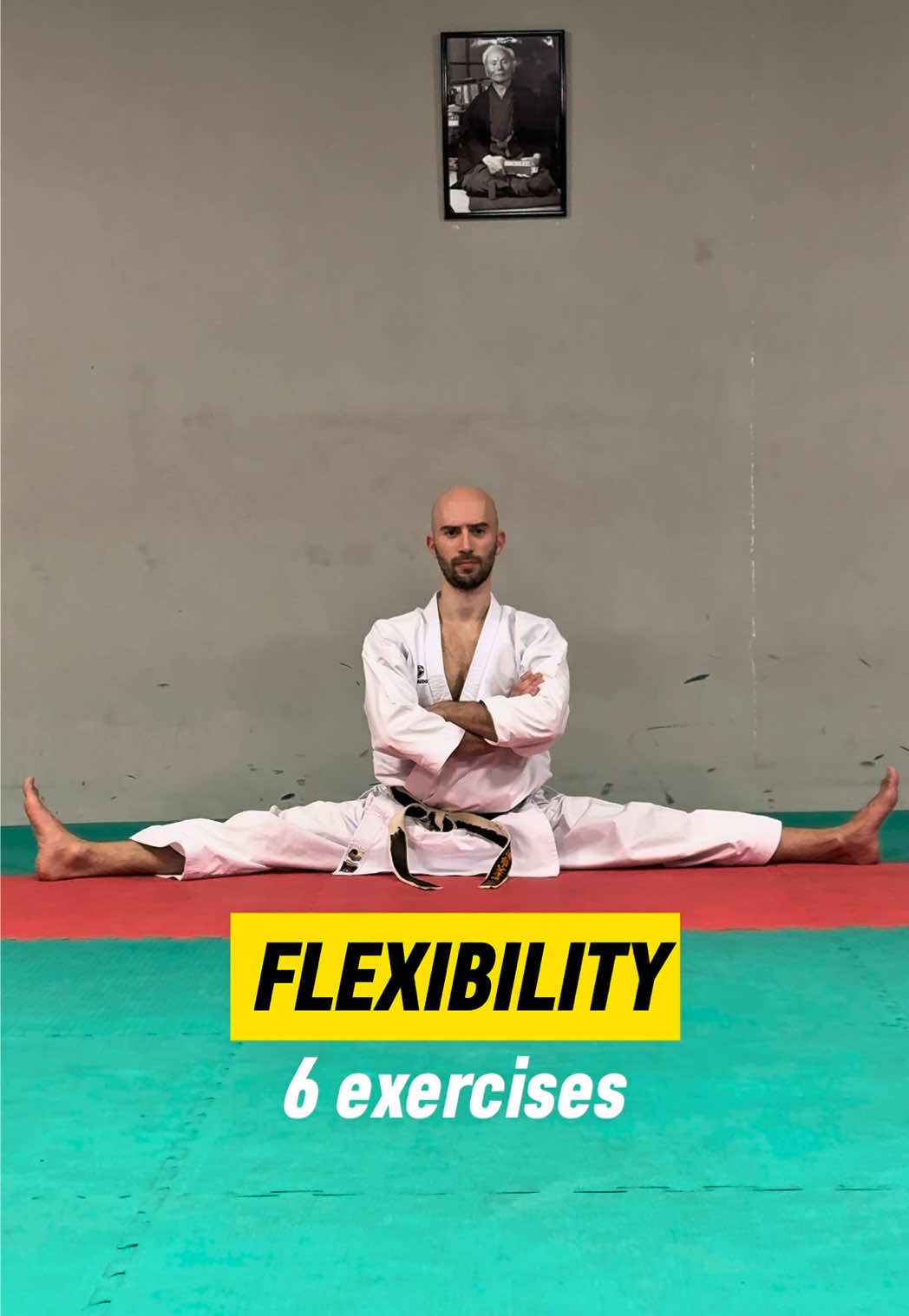 6 Exercises for Flexibility 🔥🥋 How to do the splits!  👉🏻 Ecco 6 esercizi utili per la tua flessibilità! 💪🏻 Oss!🙏🏻  Share it🔥 . . #tsunamikaratelapaglia #karatetorino #karateka #karate #lapagliasensei #laviadellatecnica #spaccata #exercise #flexibility #shotokan #karateadvanced #stretching #dothesplits #splits 