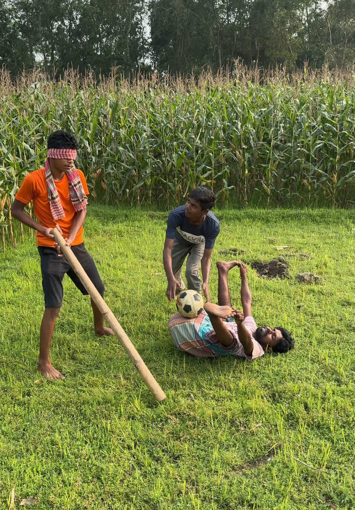 ভবিষ্যৎ অন্ধকার শেষ পর্যন্ত দেখুন 🤣 #tiktok #viral #funny #comedy #foryou #foryoupage #fyp #tiktoktainment #viralvideo #trending #tiktokviral #unfrezzmyaccount #সোহাগ_ভাই_বিনোদন 