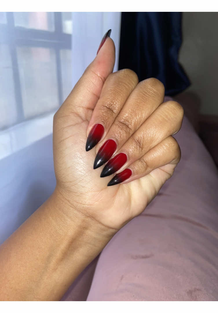 #nailtransformation #stilettonails #gelnailsnairobi #naturalnails #naildesigns 