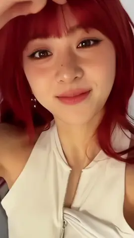 #yunjin #fancam | liberado a fancam da yunjin pra @ִ๑ `| ꬻαᩙᲩ꯭𑄙ᩚᲩ ᰔ 주하 ! 👩🏻‍🎨 lembrando se pegar comente pg!! #moot #contamoot #lesserafim @TikTok 
