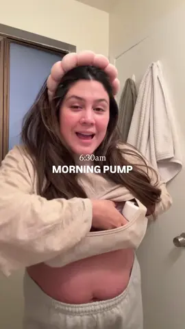 An honest BTS of a day on maternity leave. It’s beautiful, demanding, slow and chaotic all at the same time 🤍  Mamas on mat leave, how are we doing? #MomsofTikTok #maternityleave #motherhoodintheraw #motherhoodjourney #postpartumjourney #postpartum #postpartumbody #secondtimemom #bottlefedbabies #pumpingmom 