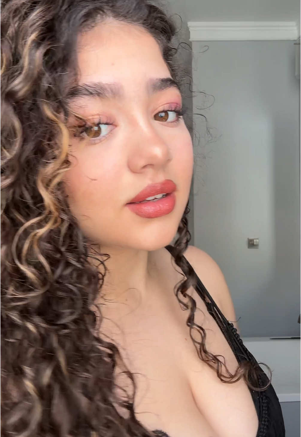 Este polvo es todo lo que está bien 😍😍 #maquillajepermanente #waterproofmakeup 