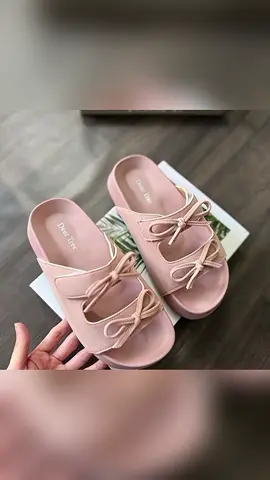 Dép nữ 2 quai ngang thắt nơ xinh#master2025bytiktok #LearnOnTikTok #linhgiang#reviewgiaydep #giaydep #thinhhanh #xuhuong #viral #depdep #depxinh #depquaingang #depquaingangnu #dep2quai #dep2quaingang #depdinhno #deple #depnu #depnuxinh #depnuthoitrang #depnuhottrend 