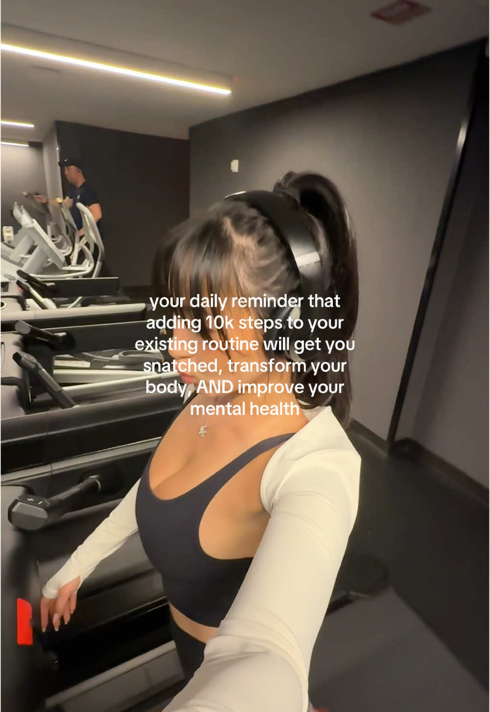 it takes about 1.5 hours to walk 10k steps and you don’t have to do it all at once!  I love to habit stack so I’ll edit content, answer emails/texts, or listen to a podcast or audiobook and it makes the time FLY 🫶🏼 workout set from @Nike and shrug from @Sisterly Tribe  #creatorsearchinsights #wellness #10ksteps #fitnessmotivation #healthylifestyle #snatched #healthytips #walking 