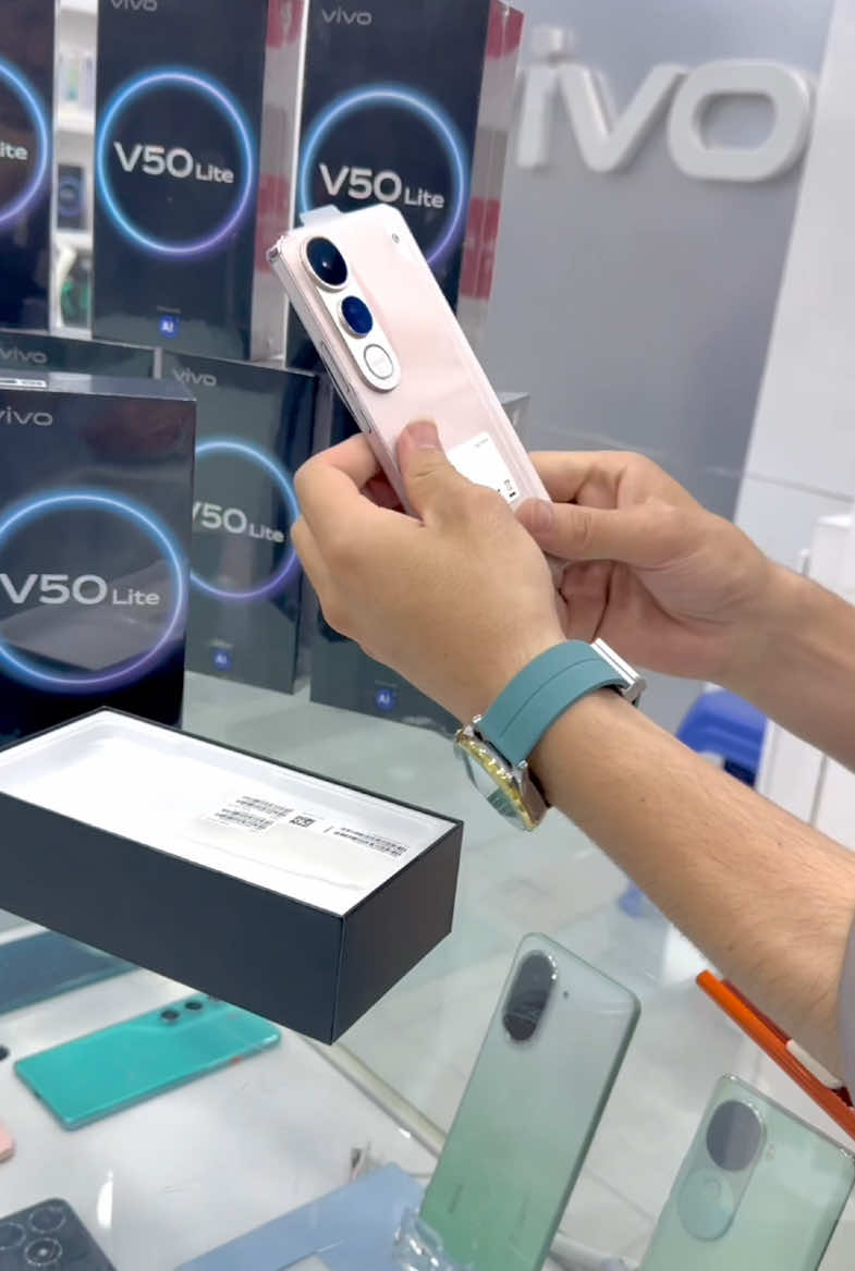 VIVO NEW MODEL V50 LITE NEW UNBOXING😍 #V50Lite #90WFlashCharge #6500mAhBlueVoltBattery #vivoV50LitePK