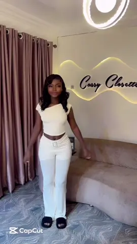 Wiry 2pcs set 🛒🙃 Sizes 6-10  🏷️1000 🌸Kindly use the link in our bio to order via website  🌸 Read bio & check pinned post for other necessary details 