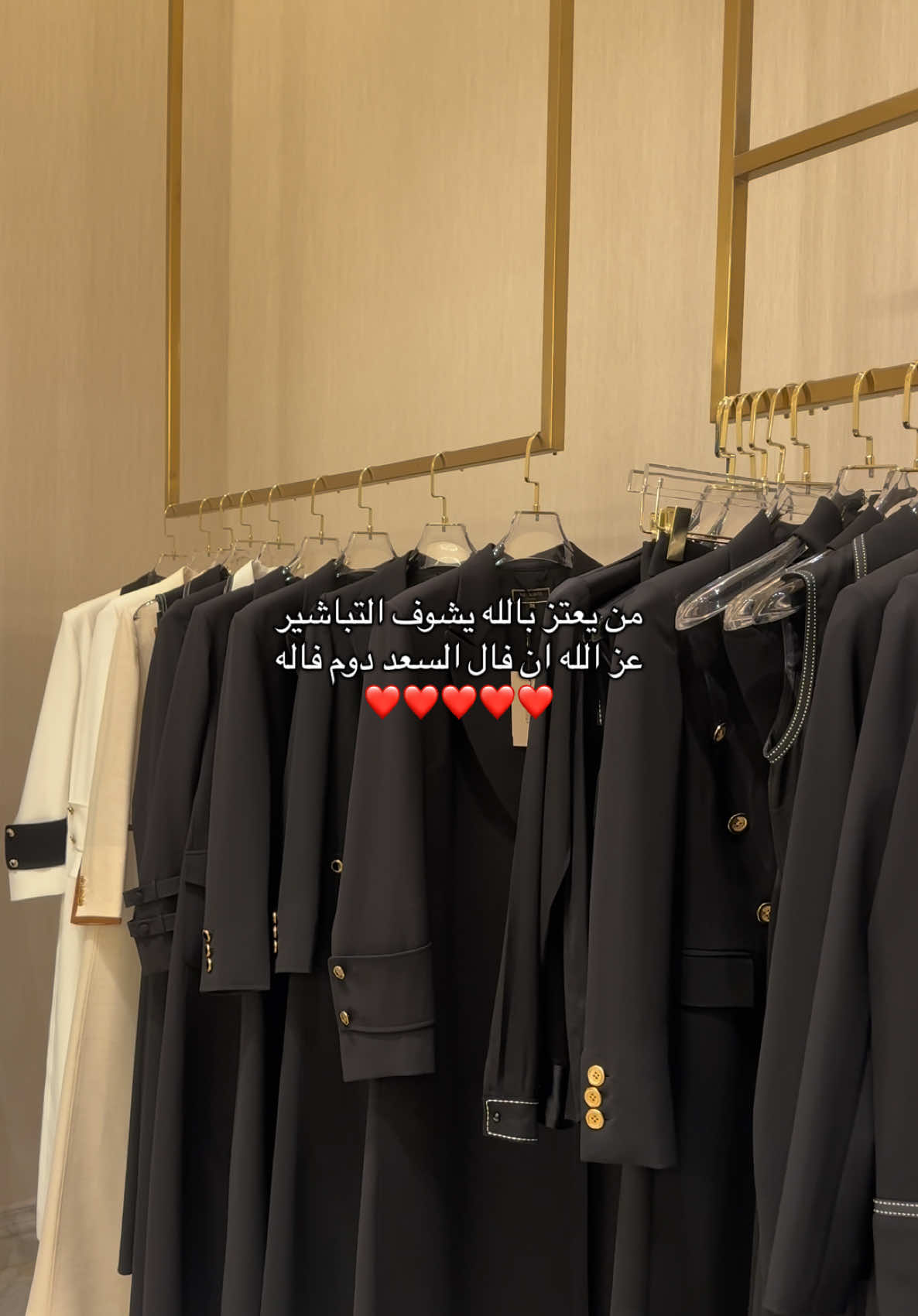 اي أحد عنده سوال عن الأسواق المالية راح أجاوبه❣️ #fyp #explore #الانتشار_السريع #BookTok 