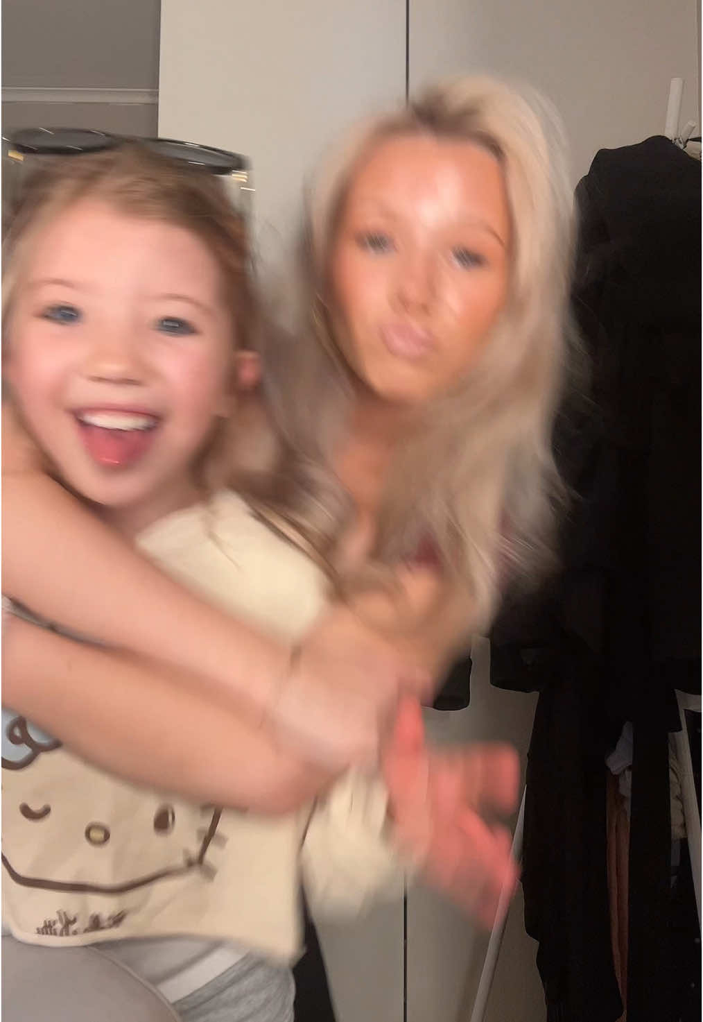 vad har ni för åsikter om nya fröken? 🙌🏽 #lillsyrran 