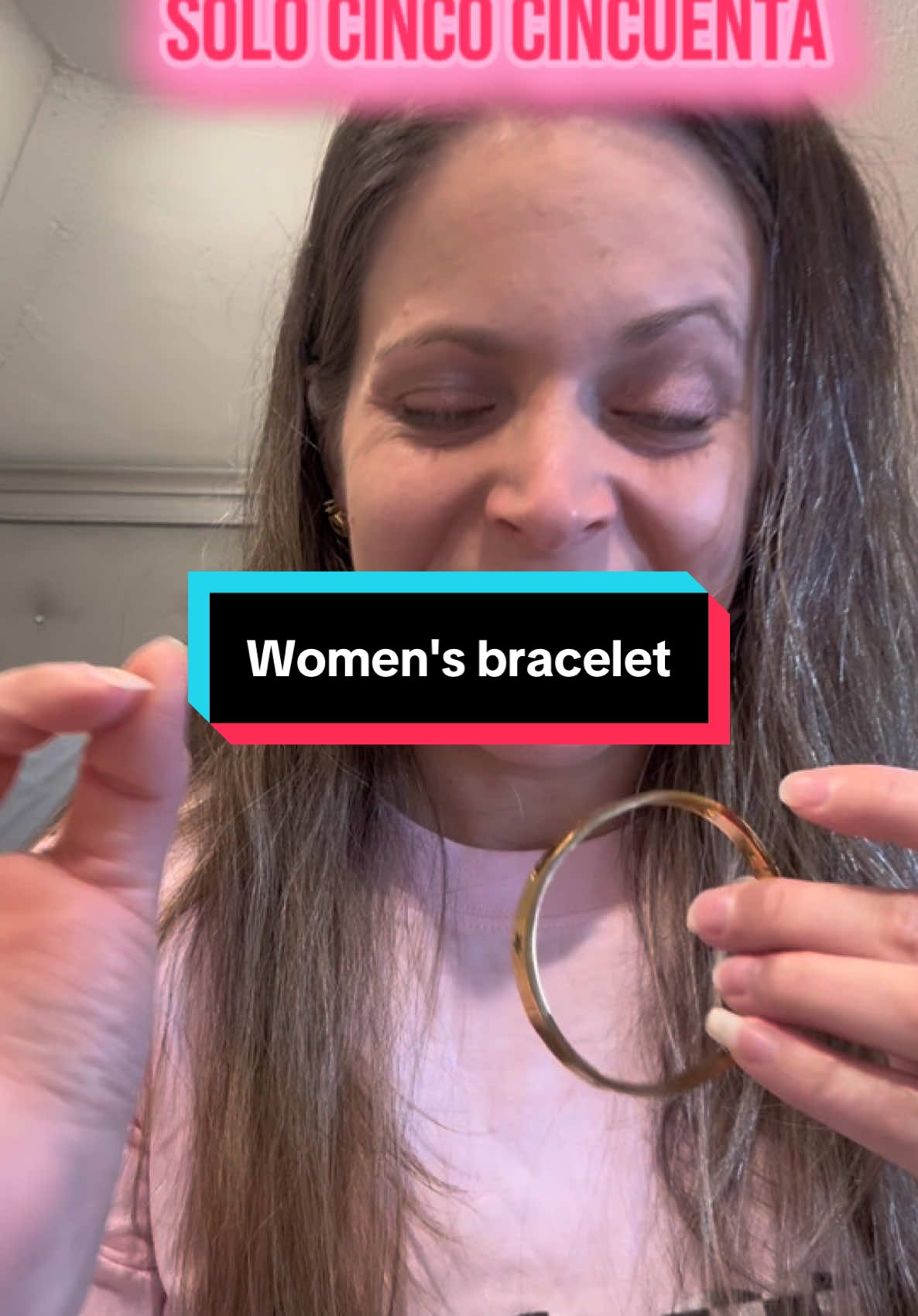Pulsera de oro de 14k asequible. Luce tus joyas de oro. Pulsera sencilla de oro. Estoy literalmente enamorada de esta pulsera. ¡Soy adicta a estas bellezas! Son súper asequibles, lo juro. Collar-pulsera popular. Una pulsera que toda mujer debería tener. Pulsera para las fiestas. Pulsera de alta calidad. Pulsera con estilo. Pulsera moderna. Pulsera alternativa y sencilla. Pulsera para el día a día. Pulsera asequible. Pulsera de primavera para mujer. Pulsera elegante. Star hollow bracelet niche creative versatile cute simple open bracelet.                                   #bracelets #bracelet #bracelethack  #creative #versatiles #hollow #openbracelet #simple #light #luxury #luxurylife #luxurylifestyle #luxurynecklace #luxuryhomes #fashion #fashiontiktok #fashiontok #FashionHacks #fashionessentials #fashionfavorites #clavicle #chain #star #14k #14kgold #adjustable #holiday #hypoallergenic #hypoallergenicnecklace #jewelry #goldplatedjewelry #elegantnecklace #goldnecklace #jewelrybusiness #jewelrytiktok #jewelrytok #jewelrylove #jewelrylove #jewelrytips #goldplated #tiktokshop #goldplated #tiktokshop #tiktokmademebuyit #goldplatedjewelry #gift #giftideas #goldplatedjewelry #TTSTakeover #TikTokShopCreatorPicks #TikTokShopHolidayHaul #giftguide #TTSDelightNow #outfitideas #giftideas #shoptoysandtots #NewYearNewAura #TikTokShopCreatorPicks #MadeMyYear #jewelry #goldiewelry #pavoijewelry #fashion #accesories #14kgoldplated #stylish #goldjewelry #plated #goldiewelryaesthetic #goldiewlery #beautiful #waterproofjewelry #goldbracelet #pavoijewelry #goldiewelry #goldjewelryaesthetic #goldiewelry #goldiewelryaesthetic #affordablejewelry #sterlingsilver #everydayjewelry #TikTokShopBlackFriday #TikTokShopCyberMonday #TikTokShopHolidayHaul #giftguide #TTSDelightNow #outfitideas #giftideas #fashion #fashiontiktok #FashionHacks #fashionforyou #tt #ttc #ttsacl #ttshop #ttrpg #tts #tiktokpartner #tiktokshop #tiktokmademebuyit #tiktokshopfinds #maydelis #kansascity #chispalatin #maydelislachiquis #prettygirls #woman #creatorsearchinsights #w #WOW #TTSTakeover #tiktokshopsummersale #tiktokshopmemorialday 
