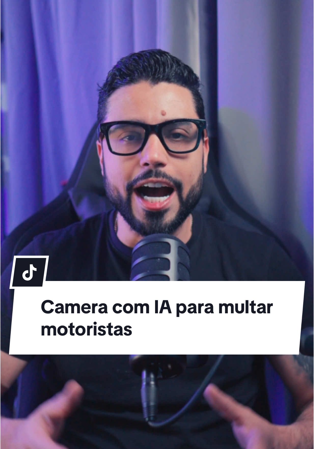 Agora na Inglaterra, câmeras com inteligência artificial tão multando motoristas por usar o celular ou andar sem cinto. E nem precisa ser parado pela polícia! Entenda como funciona, quanto custa a multa e por que é tão difícil recorrer. #Inglaterra2025 #MultaNoUK #VidaNaInglaterra #CuriosidadesUK #MotoristaUK #DirigirNaInglaterra #CelularAoVolante #CintoDeSegurança #AI #Tecnologia #FiqueEsperto #Foryou 