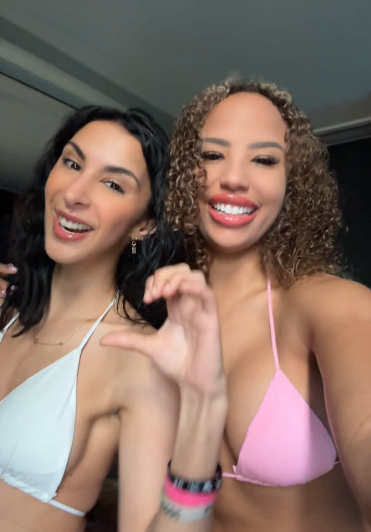 Clipshoot Matcha met @Official-Luna bikini's van @alteregos.nl 🩷 #romyindy #luna #hetlabel #matcha #bobbiejoel #clipshoot #ad #promo #collab #fyp 