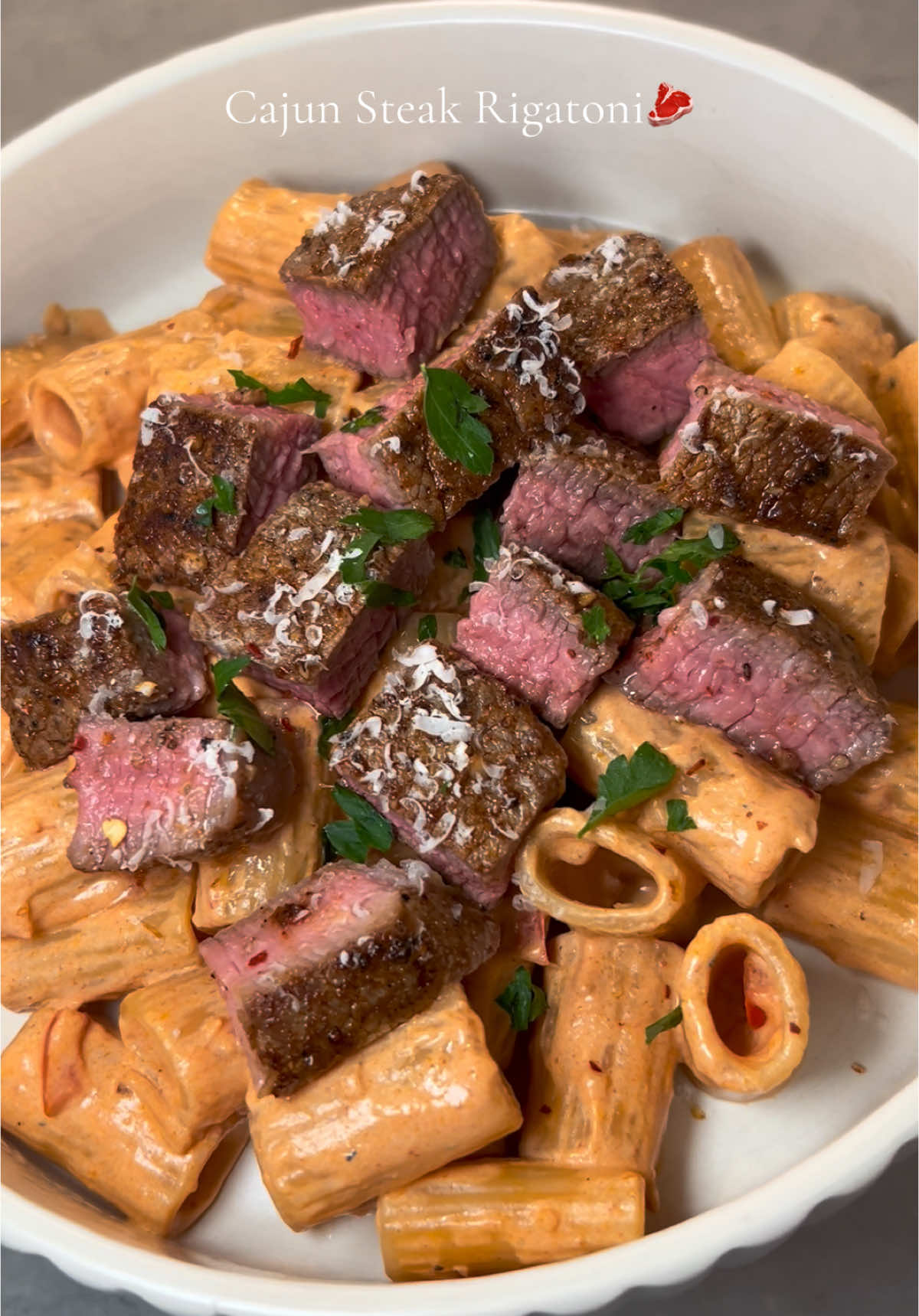 Cajun Steak Rigatoni for tonight’s dinner 🥩👩🏽‍🍳  #DinnerIdeas #dinnerinspo #dinnerrecipes #foodinspo #quickandeasyrecipe #quickandeasydinner #makedinnerwithme #dinnerwithme #recipes #Foodie 